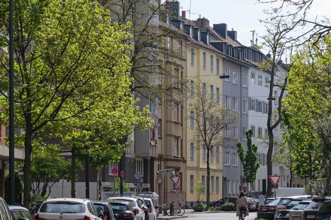 Erstarrender Wohnungsmarkt: Angebot an Mietwohnungen bricht ein
